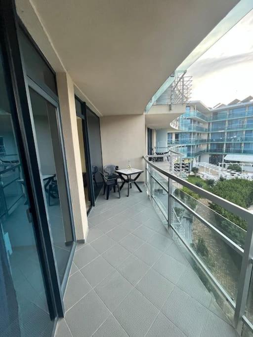 Large Apartment In Sunny Beach Ngoại thất bức ảnh
